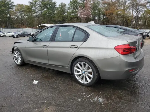 WBA8E5G39HNU44278 2017 BMW 3ER - Image 2