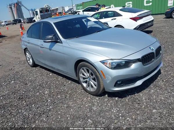WBA8E5G39HNU44622 2017 BMW 3ER - Image 1