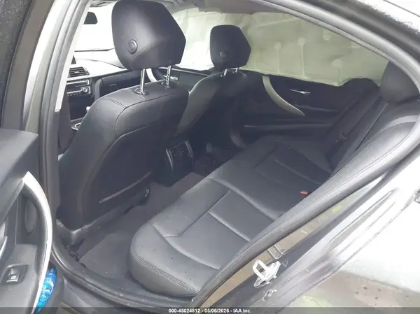 WBA8E5G3XHNU43222 2017 BMW 3ER - Image 8