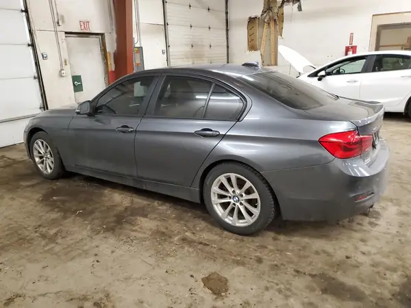 WBA8E5G3XHNU44516 2017 BMW 3ER - Image 2