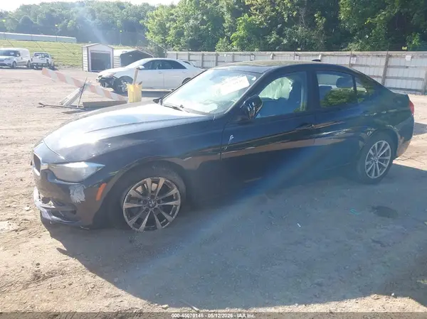 WBA8E5G50GNT93026 2016 BMW 3ER - Image 2