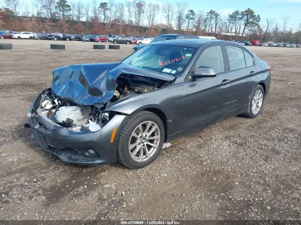 WBA8E5G50GNT94354 2016 BMW 3ER - Image 2