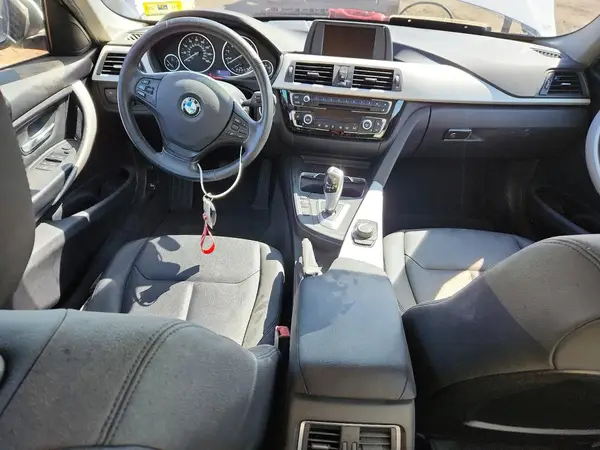 WBA8E5G50GNT94600 2016 BMW 3ER - Image 8