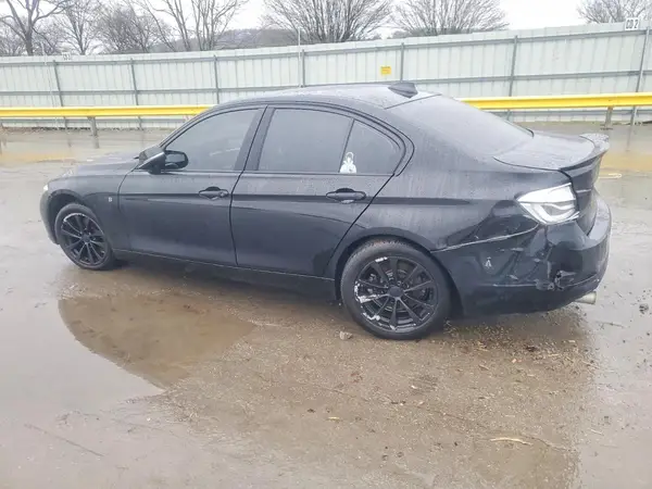 WBA8E5G50GNU21763 2016 BMW 3ER - Image 2