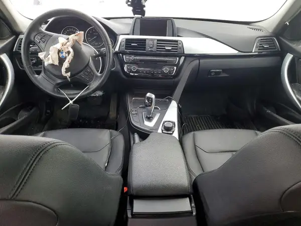 WBA8E5G50HNU22719 2017 BMW 3ER - Image 8