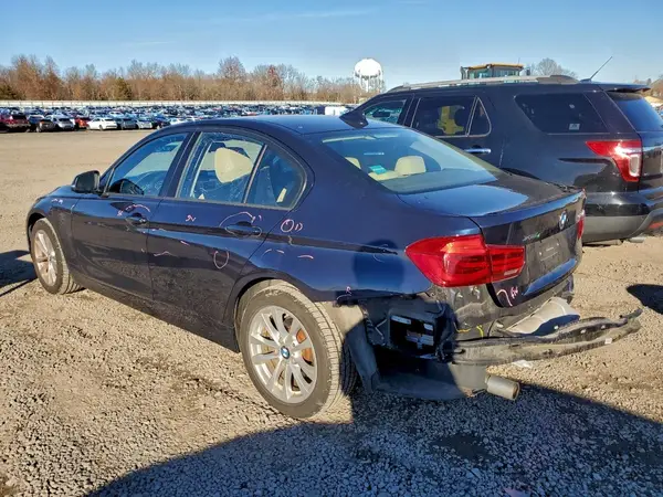 WBA8E5G50HNU41495 2017 BMW 3ER - Image 2