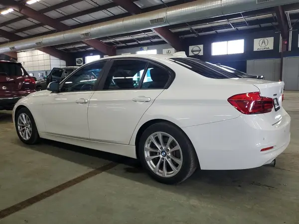 WBA8E5G50HNU41500 2017 BMW 3ER - Image 2