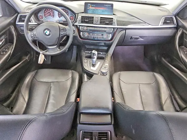 WBA8E5G50HNU41545 2017 BMW 3ER - Image 8