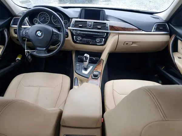 WBA8E5G50JNU47481 2018 BMW 3ER - Image 8