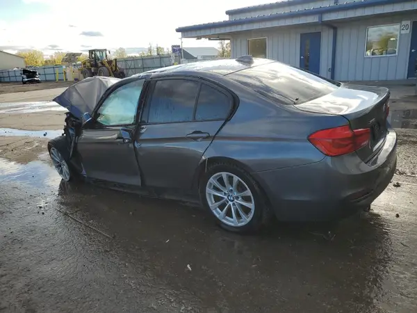 WBA8E5G50JNU47691 2018 BMW 3ER - Image 2
