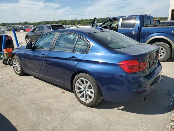 WBA8E5G50JNU48176 2018 BMW 3ER - Image 2