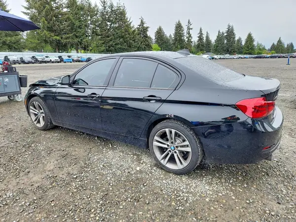 WBA8E5G51GNT94895 2016 BMW 3ER - Image 2