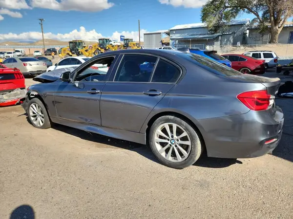 WBA8E5G51GNU19519 2016 BMW 3ER - Image 2