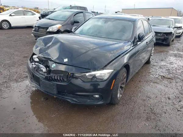 WBA8E5G51GNU21268 2016 BMW 3ER - Image 2