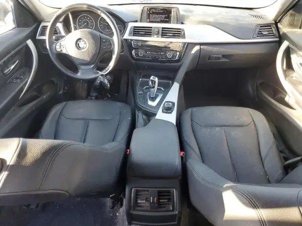 WBA8E5G51HNU22471 2017 BMW 3ER - Image 8