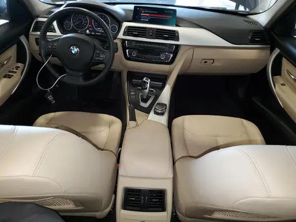 WBA8E5G51JNU48056 2018 BMW 3ER - Image 8