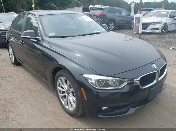 WBA8E5G51JNV02634 2018 BMW 3ER - Image 1