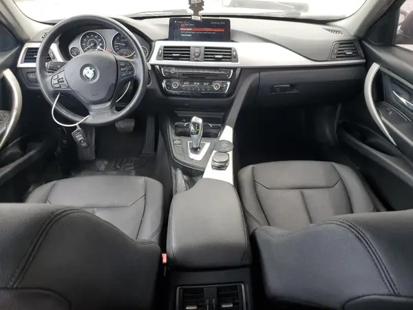 WBA8E5G51JNV02729 2018 BMW 3ER - Image 8