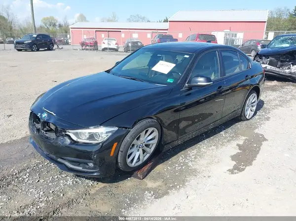 WBA8E5G52GNT41591 2016 BMW 3ER - Image 2
