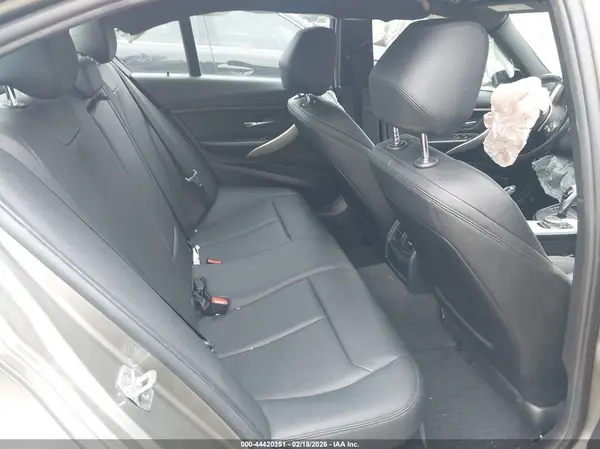 WBA8E5G52GNT93058 2016 BMW 3ER - Image 8
