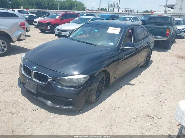 WBA8E5G52GNT93769 2016 BMW 3ER - Image 2