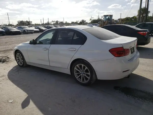 WBA8E5G52GNU20453 2016 BMW 3ER - Image 2
