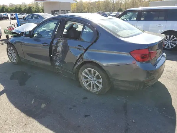 WBA8E5G52GNU20999 2016 BMW 3ER - Image 2