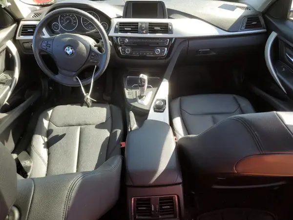 WBA8E5G52GNU20999 2016 BMW 3ER - Image 8