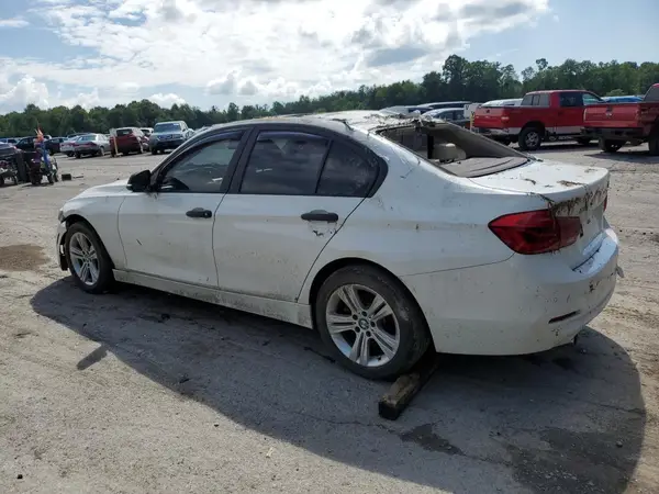 WBA8E5G52HNU41269 2017 BMW 3ER - Image 2