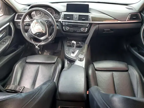 WBA8E5G52HNU42003 2017 BMW 3ER - Image 8