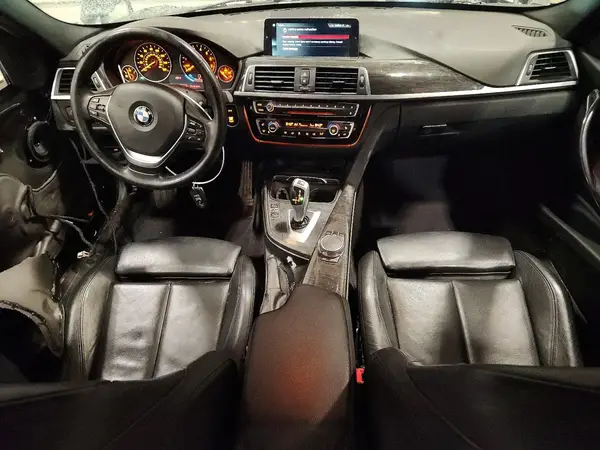 WBA8E5G52JNU45585 2018 BMW 3ER - Image 8