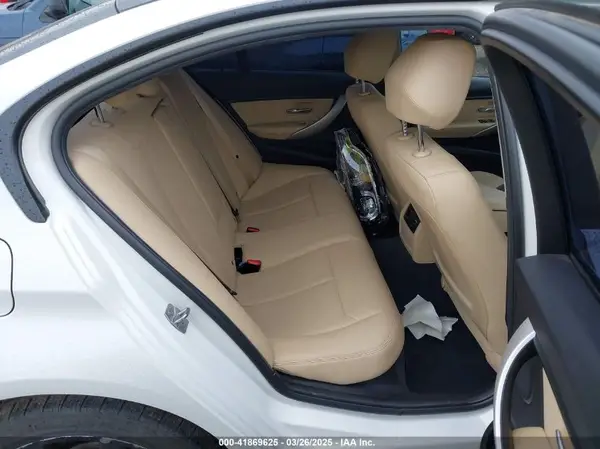 WBA8E5G52JNU46803 2018 BMW 3ER - Image 8