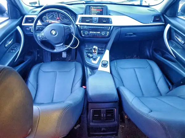 WBA8E5G52JNU46980 2018 BMW 3ER - Image 8