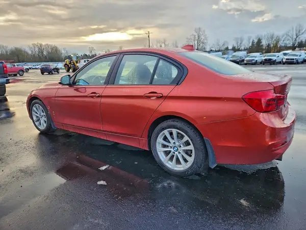 WBA8E5G52JNV02738 2018 BMW 3ER - Image 2