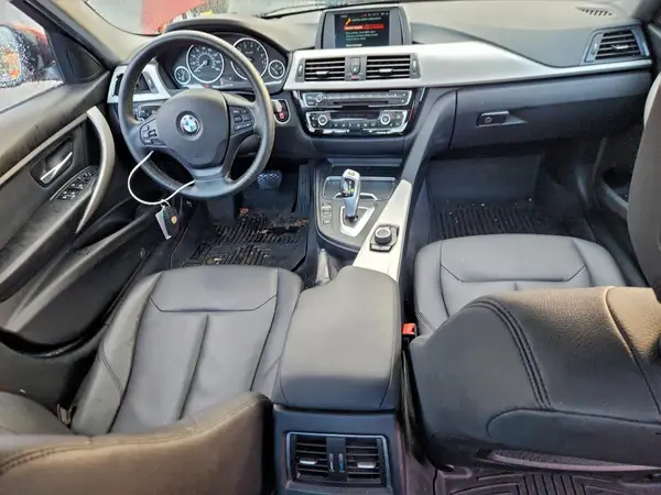 WBA8E5G52JNV02738 2018 BMW 3ER - Image 8