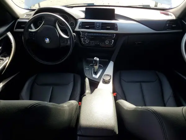 WBA8E5G53GNT40210 2016 BMW 3ER - Image 8
