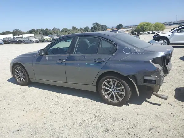 WBA8E5G53GNT40997 2016 BMW 3ER - Image 2