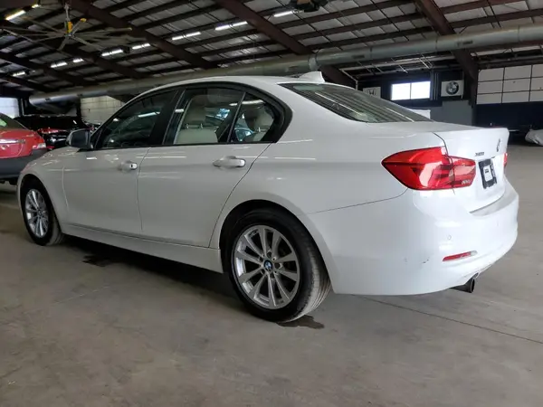 WBA8E5G53GNT41633 2016 BMW 3ER - Image 2