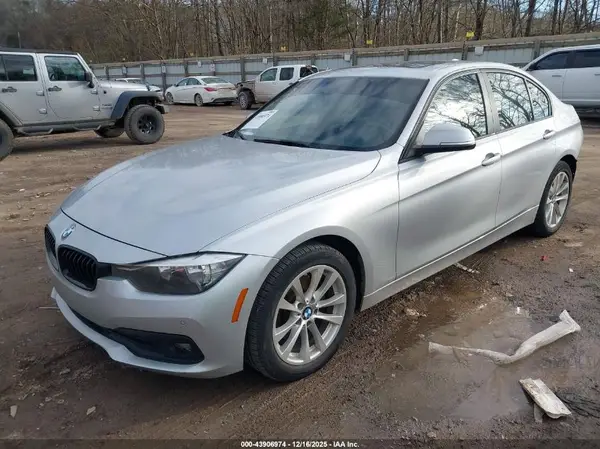 WBA8E5G53GNT94770 2016 BMW 3ER - Image 2