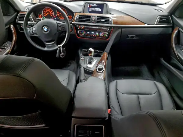 WBA8E5G53GNT94784 2016 BMW 3ER - Image 8