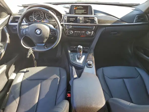 WBA8E5G53GNU21854 2016 BMW 3ER - Image 8