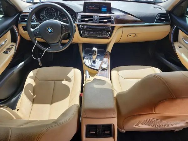 WBA8E5G53HNU22486 2017 BMW 3ER - Image 8