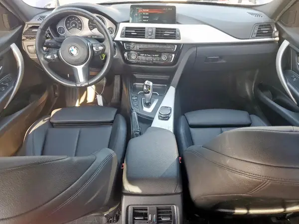 WBA8E5G53HNU42110 2017 BMW 3ER - Image 8