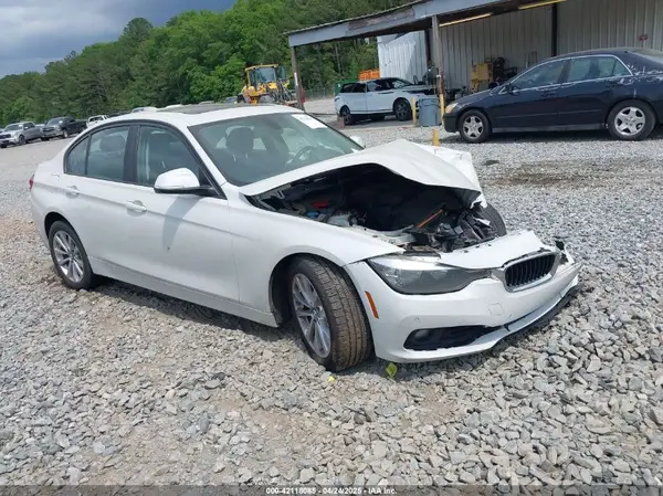 WBA8E5G53HNU42351 2017 BMW 3ER - Image 1