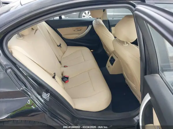 WBA8E5G53JNU45708 2018 BMW 3ER - Image 8
