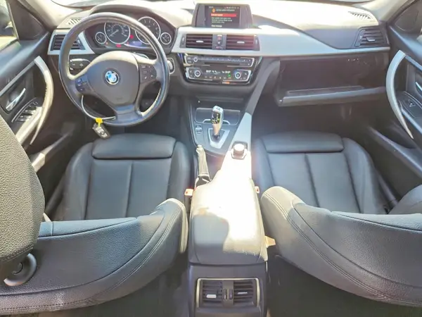 WBA8E5G53JNU45983 2018 BMW 3ER - Image 8
