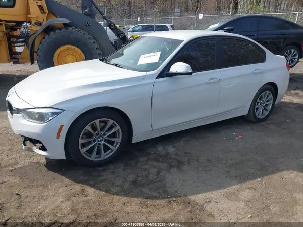 WBA8E5G53JNV03347 2018 BMW 3ER - Image 2