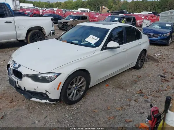 WBA8E5G54GNT95023 2016 BMW 3ER - Image 2