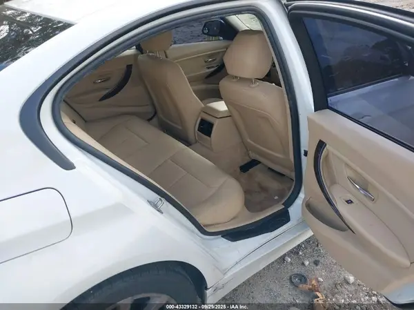 WBA8E5G54GNT95023 2016 BMW 3ER - Image 8