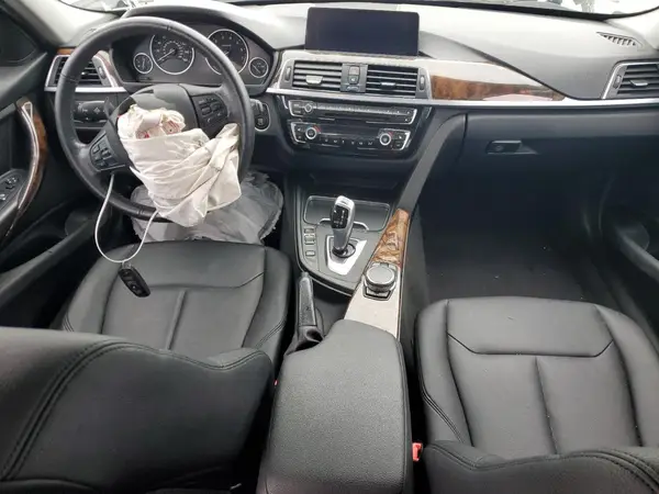 WBA8E5G54GNU20194 2016 BMW 3ER - Image 8